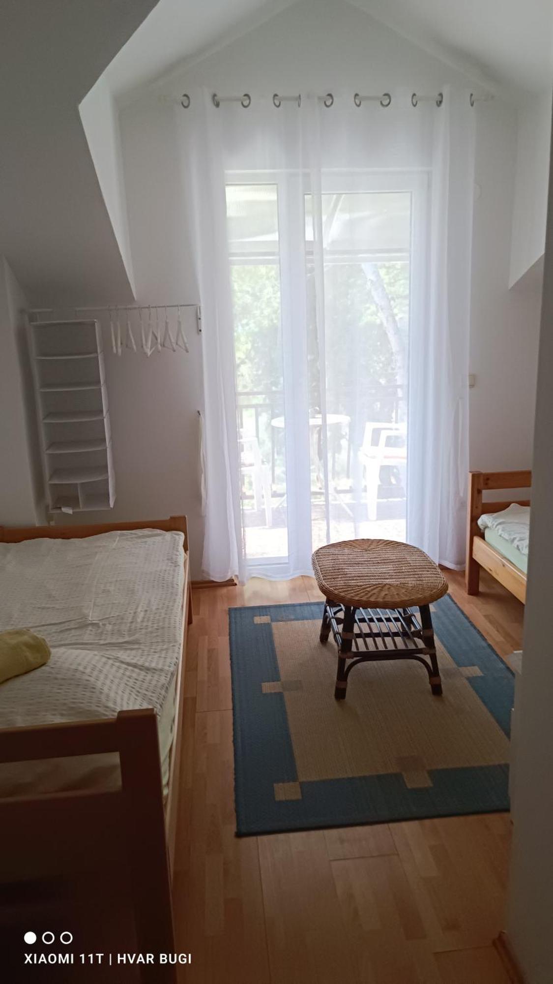 Adrienn Apartments Stari Grad  Zewnętrze zdjęcie